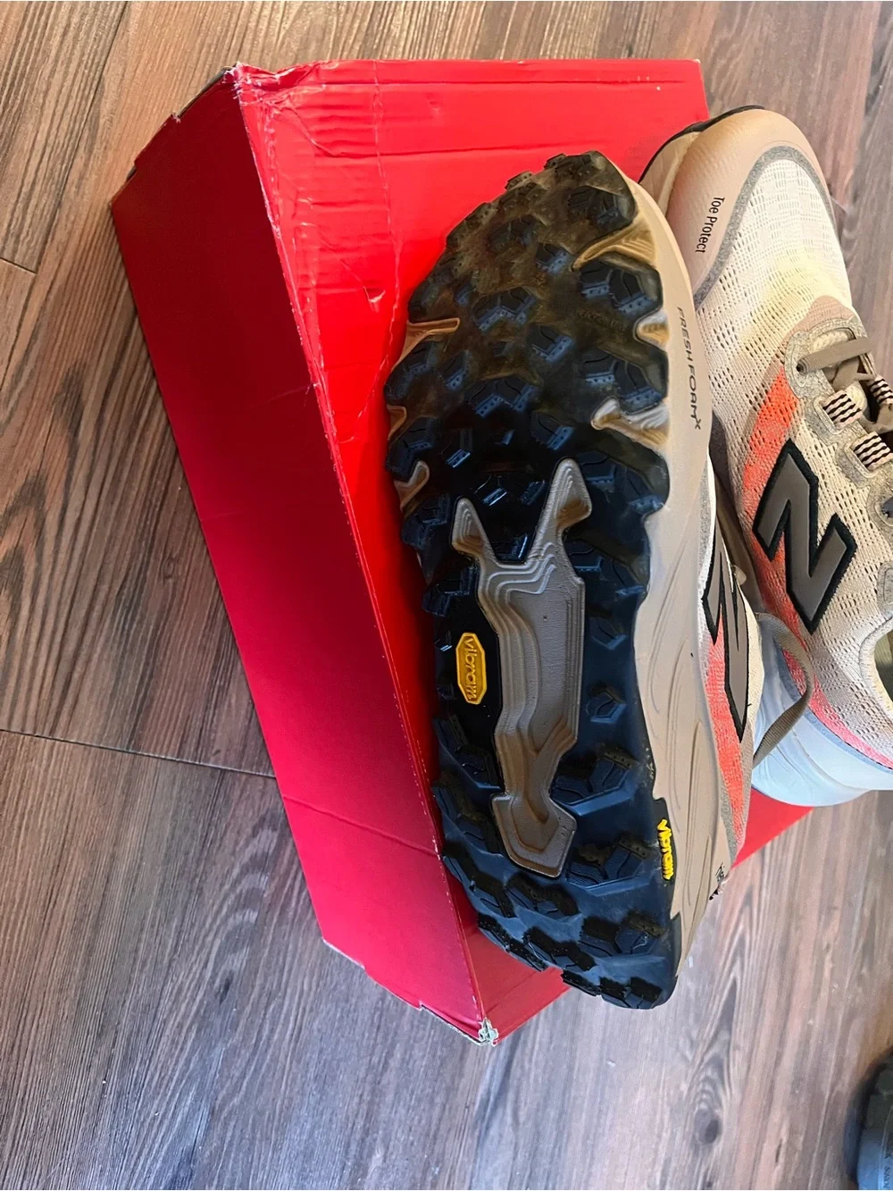 Men's New Balance Fresh Foam X Hierro v9